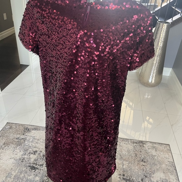 Sequined gap kids, XXL plum coloured holiday dress T-shirt style - Picture 7 of 17